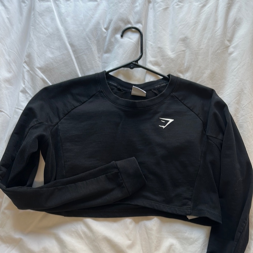 Gymshark cropped sweater - black